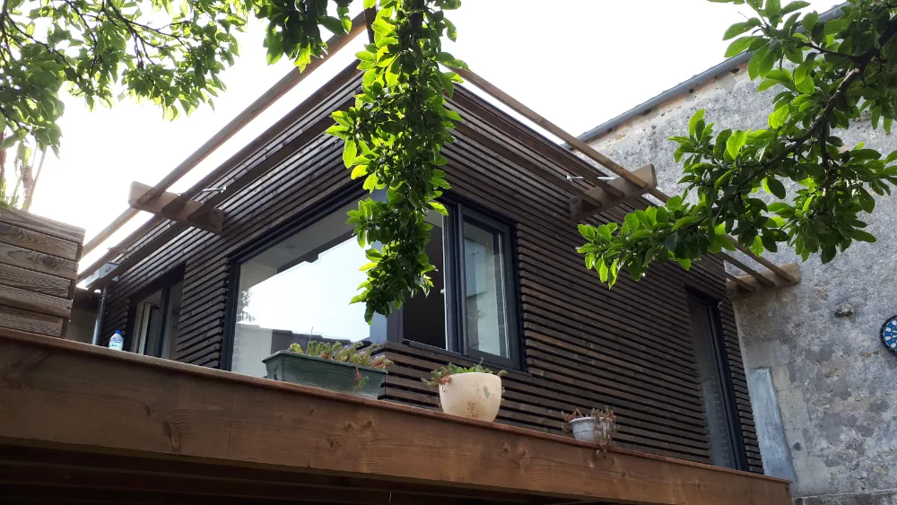 a wooden extension crates a beautiful effect in Charente-Maritime